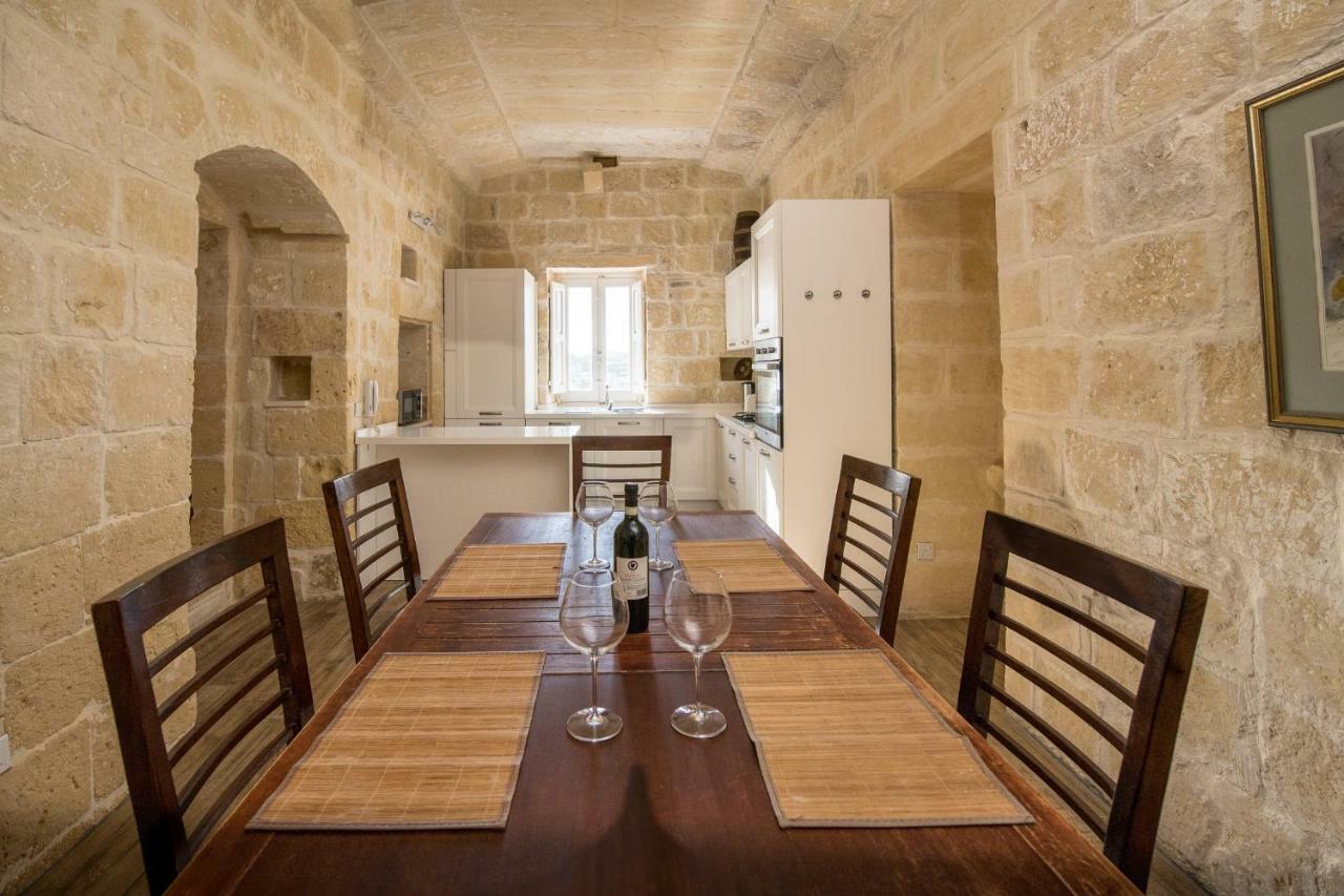 Zeppi'S Luxury Holiday Farmhouse With Private Pool Għarb Exterior foto